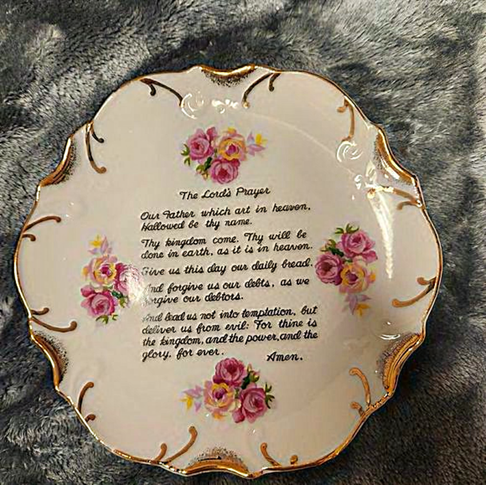 The‎ Lord's Prayer decorative plate